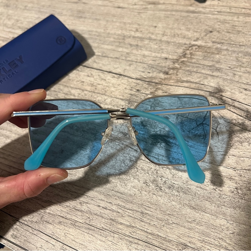 Huxley Blue Lens Sunglasses (New w/o Tags) - Picture 2 of 4
